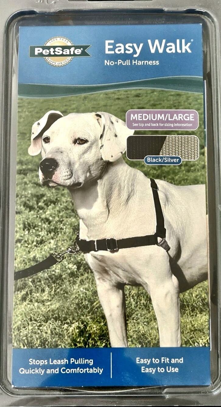 PetSafe Easy Walk No-Pull Adjustable Dog Harness Medium/Large Black/Silver